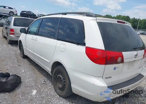 2010 Toyota Sienna Le z USA, uszkodzony, nr VIN 5TDKK4CC2AS302808